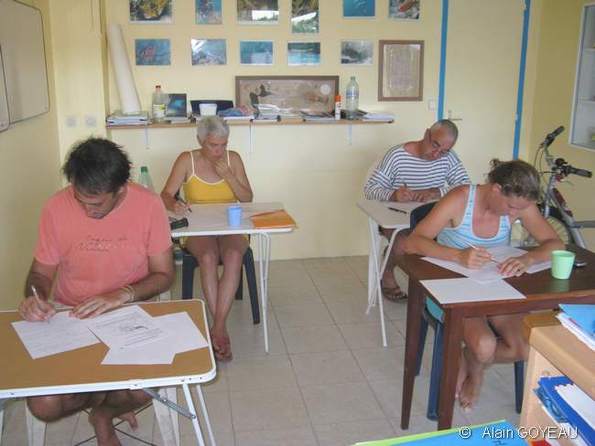 C'est parti pour 3 heures d'examen théorique.