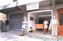 Notre local en 2000.