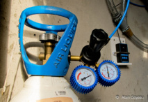 Fabrication du Nitrox à l'aide d'une bouteille d'O2. Fabrication du Nitrox à l'aide d'une bouteille d'O2.