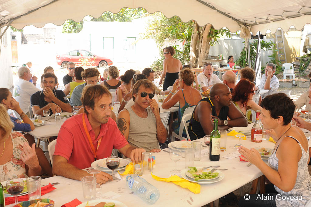 Mars 2010, Eden Plongée fêtait ses 10 ans. Mars 2010, Eden Plongée fêtait ses 10 ans.