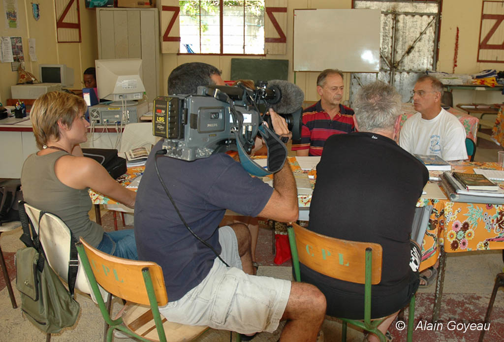 Reportage télévisé sur la Biologie sous-marine au centre Eden Plongée. Reportage télévisé sur la Biologie sous-marine au centre Eden Plongée.